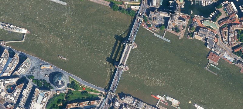 Hexagon London Tower Bridge-2141